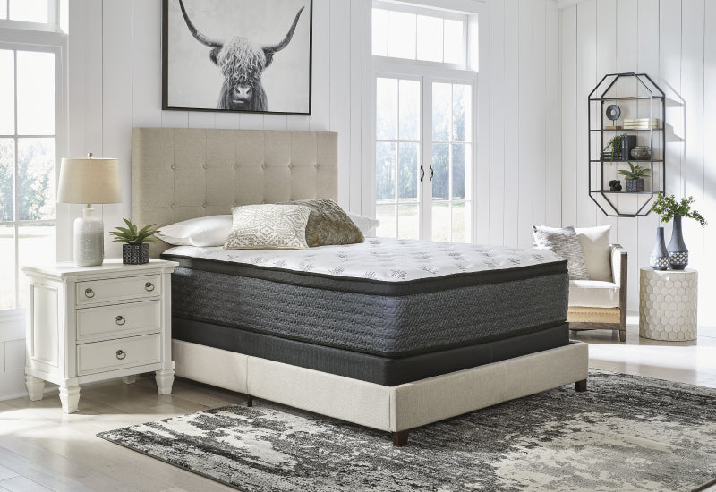 Ultra Luxury ET with Memory Foam Mattress